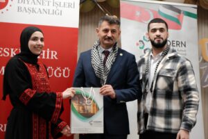 Başkan Metin ÇALIŞIR’a FÖDERN’den Ödül Takdimi